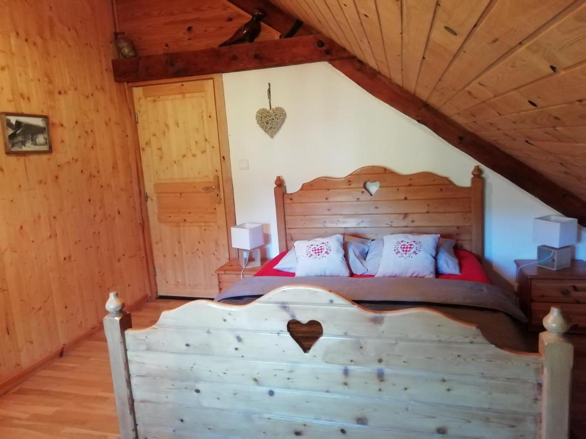 Bed and Breakfast La Grange Le Noyer  Exteriér fotografie